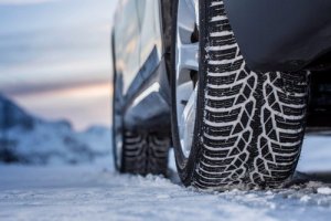 Обкатка зимних шин в Екатеринбурге - avtoshkolakursant.ru | фото