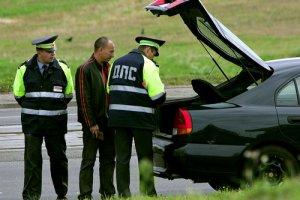 Осмотр и досмотр автомобиля в Екатеринбурге - avtoshkolakursant.ru | фото