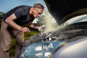 Указатели температуры врут! Как не перегреть мотор летом в Екатеринбурге - avtoshkolakursant.ru | фото